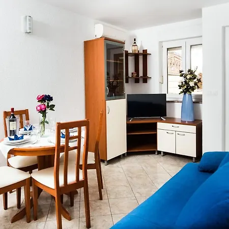 With A Parking Space - 16314 Apartman