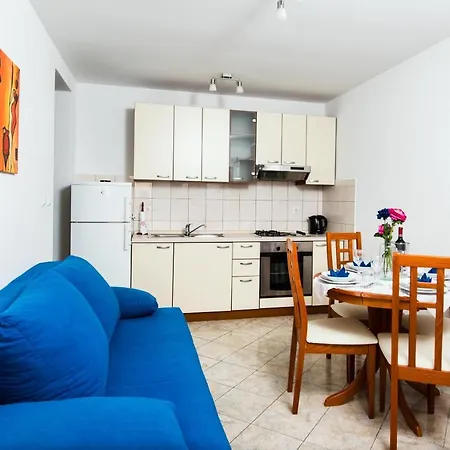 With A Parking Space - 16314 Apartman Split